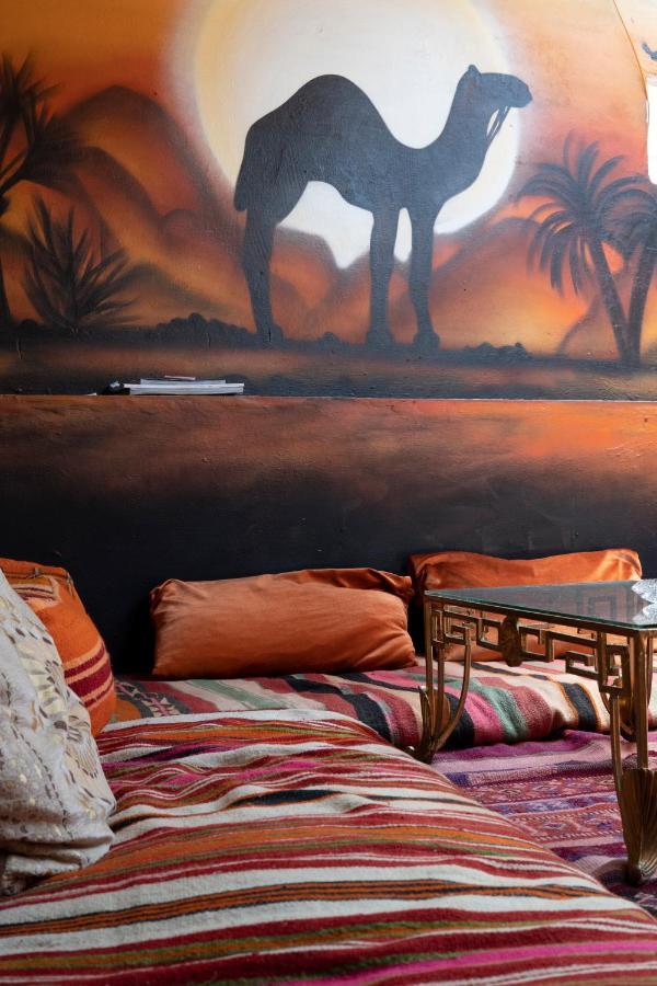 Booking And Hosting Medina Casablanca Exterior photo